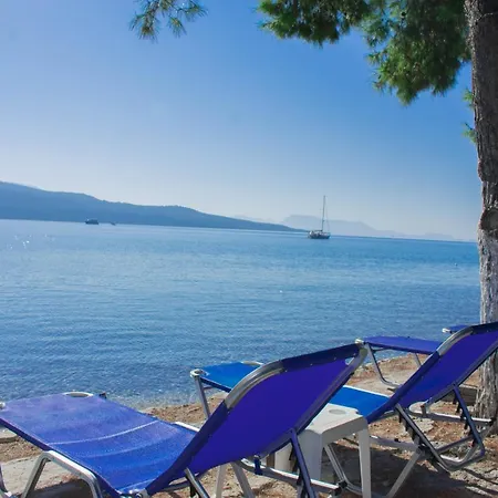 Flisvos Seaside Aparthotel