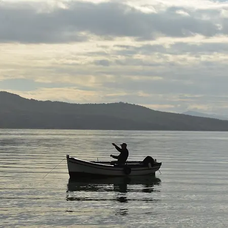 Aparthotel Flisvos Seaside Lygia (Lefkada)