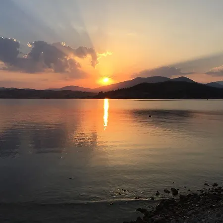 Aparthotel Flisvos Seaside 3*