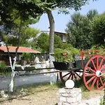 Apart Otel Flisvos Seaside Lygia (Lefkada)