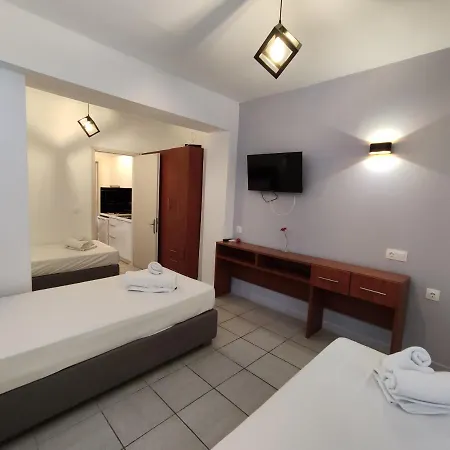 Flisvos Seaside Apartments