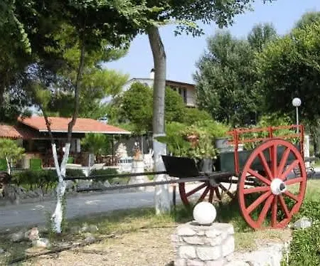 Aparthotel Flisvos Seaside Apartments Lygia (Lefkada)