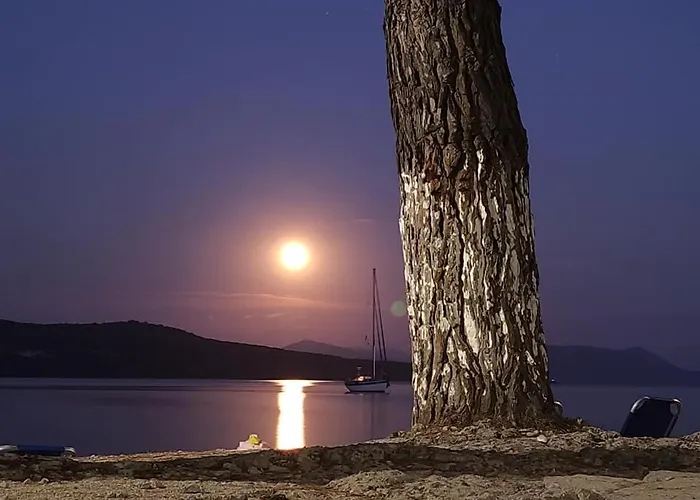 Апарт-отель Flisvos Seaside 3*